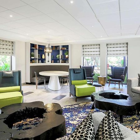 Doubletree By Hilton Austin-University Area מראה חיצוני תמונה