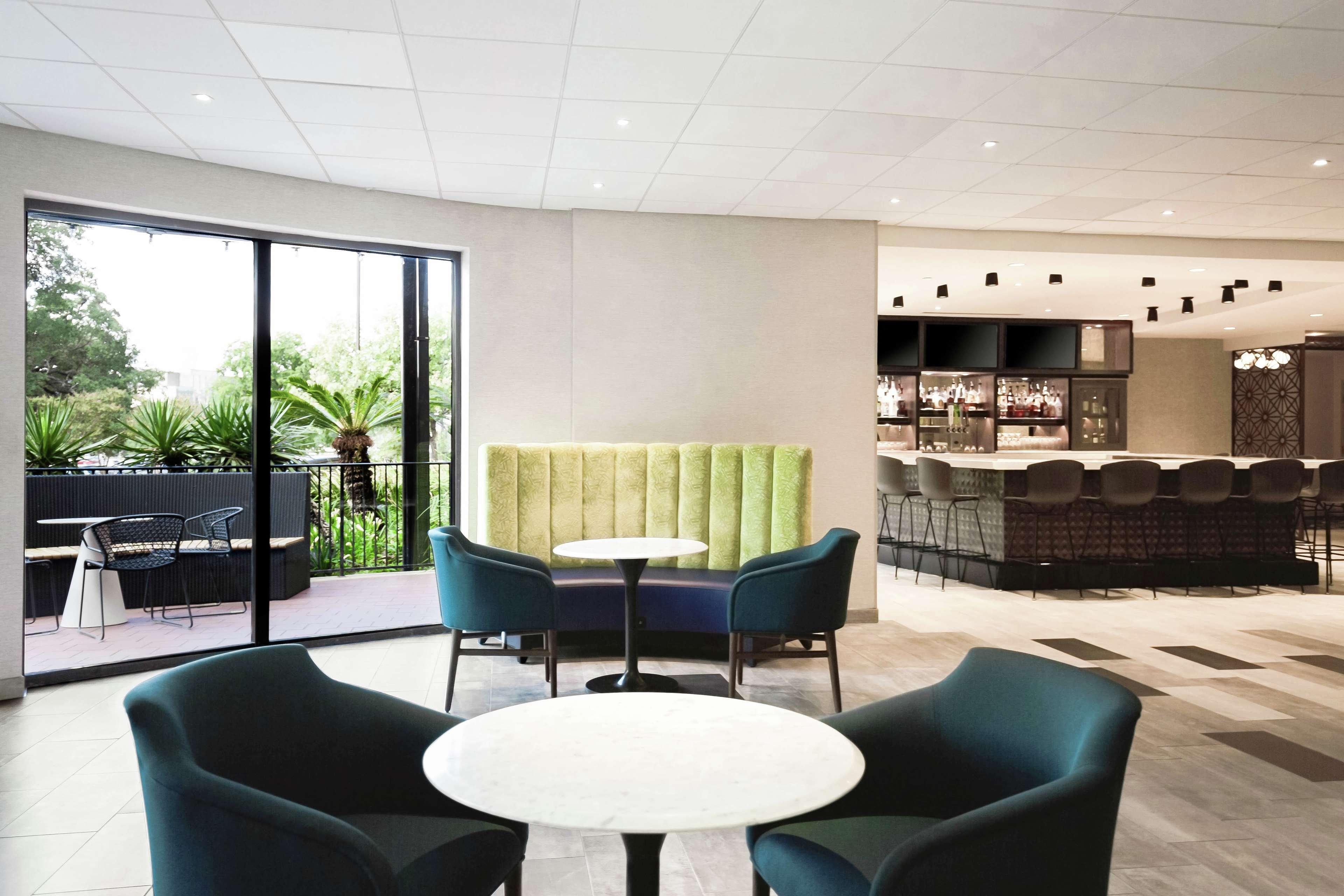 Doubletree By Hilton Austin-University Area מראה חיצוני תמונה