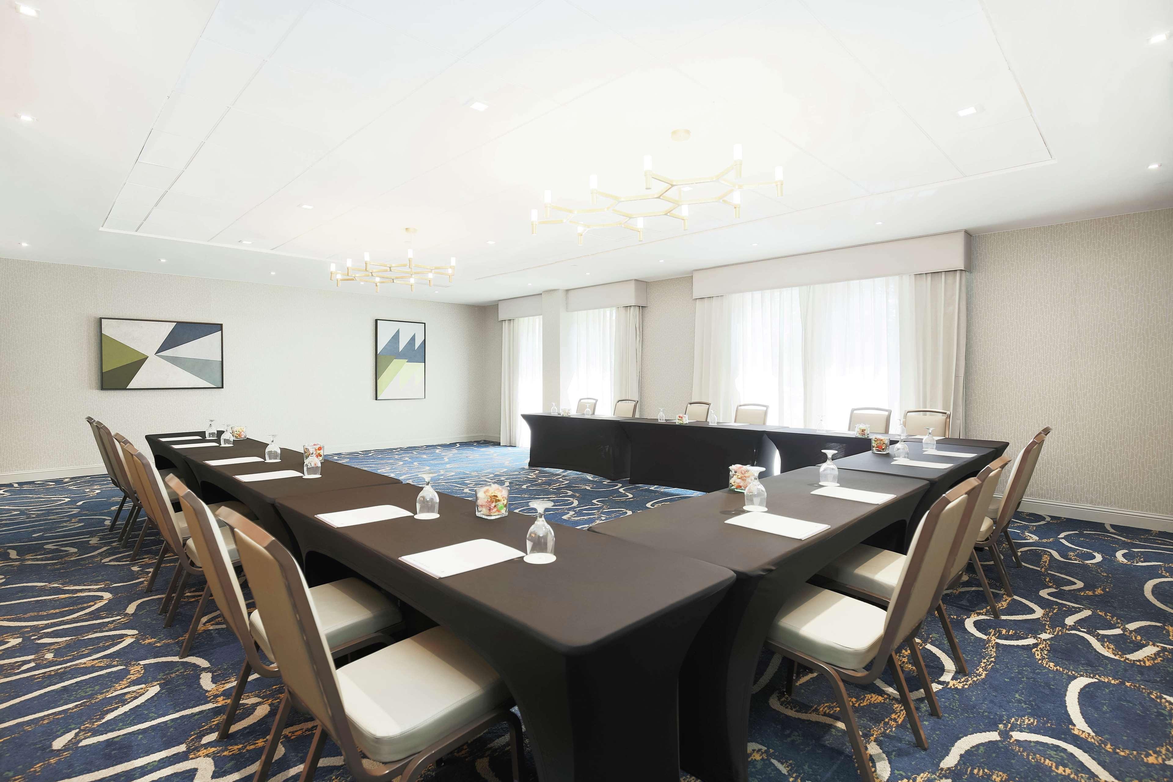 Doubletree By Hilton Austin-University Area מראה חיצוני תמונה